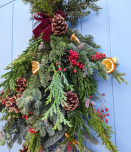 Load image into Gallery viewer, Luxury Fresh Christmas Door Swag