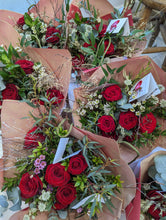 Load image into Gallery viewer, Luxury Naomi Red Rose Bouquet - Pre Order Essential