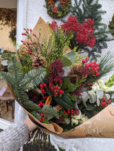 Load image into Gallery viewer, Christmas Charm Fresh Bouquet