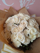 Load image into Gallery viewer, Rose Showstopper - 50 Rose Bouquet