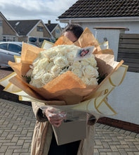 Load image into Gallery viewer, Rose Showstopper - 50 Rose Bouquet