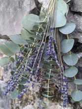 Load image into Gallery viewer, Eucalyptus & Lavender Spa Bunch