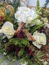 Load image into Gallery viewer, Christmas Elegance Luxury Large Fresh Bouquet
